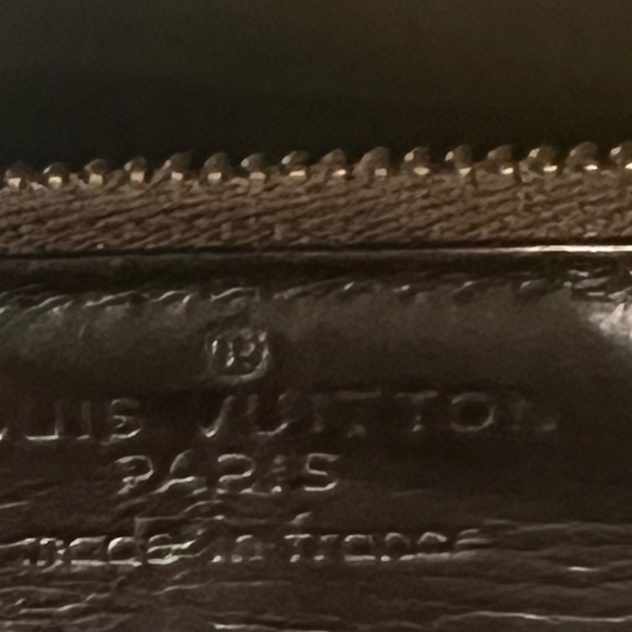 Louis Vuitton Sarah monogram vintage Wallet w/dust bag EUC - Picture 6 of 10
